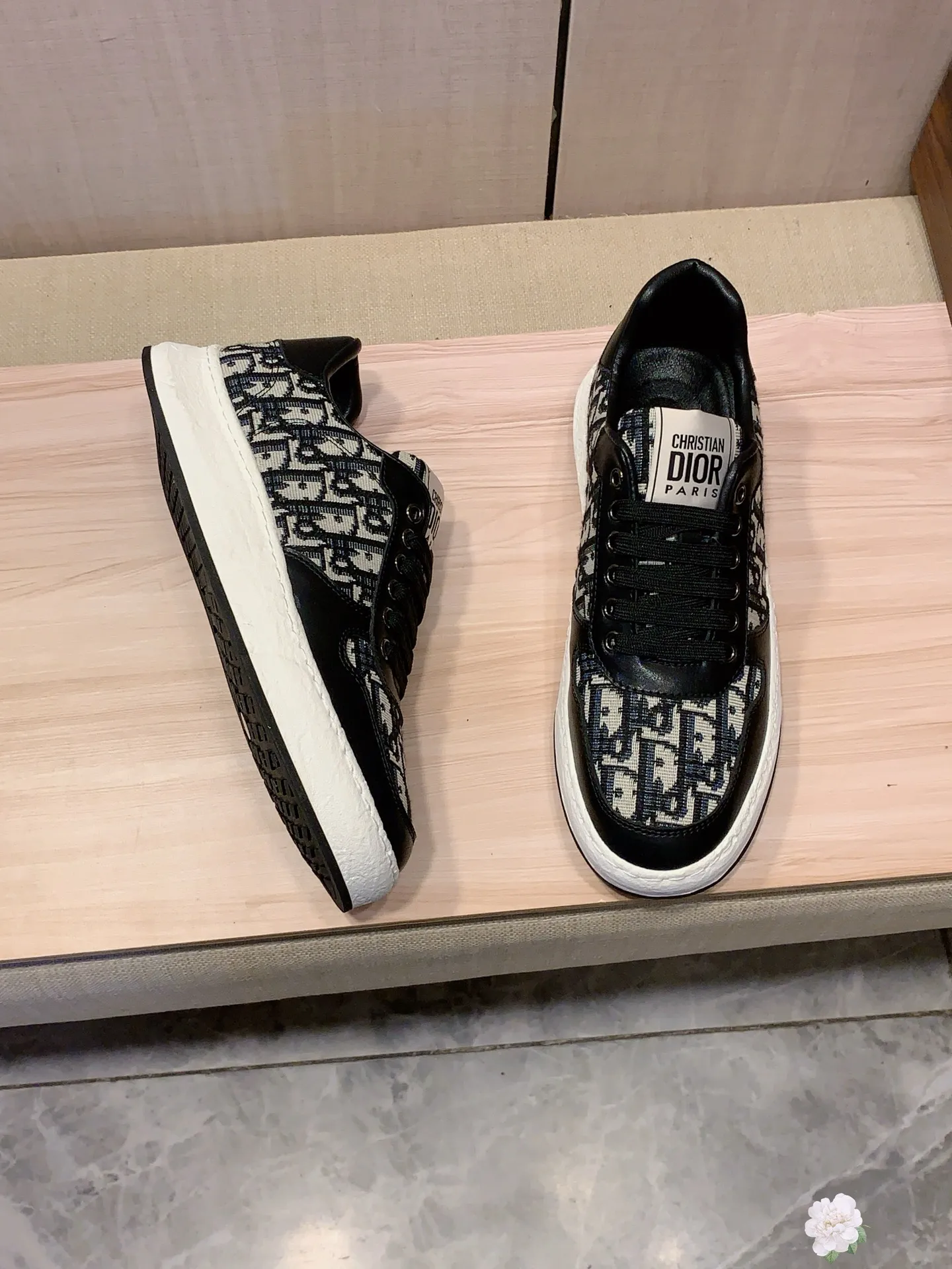 Men's men's shoes💰420💰💰🎩🎩[Lightning][Lightning] "Dior DIOR*" The latest • popular casual shoes, top brand [seduce] luxury ~ purchasing agency, top ~ quality. [Strong] The upper is made of imported breathable cowhide with fabric material ➕ Breathable sheepskin feet (•) and fine workmanship. The original stylish and stylish soft rubber wear-resistant and non-slip outsole is light and comfortable on the feet. The real thing looks better in real photos. No. 122: code: 38-44, 2️⃣ colors selected
